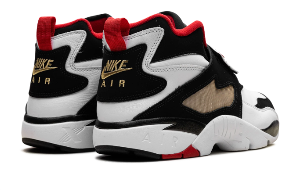 Air Diamond Turf Sneakers – 49ers | FZ8224-100