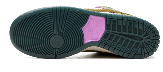 SB Dunk Low Alexis Sablone – Chameleon | HJ3386-300