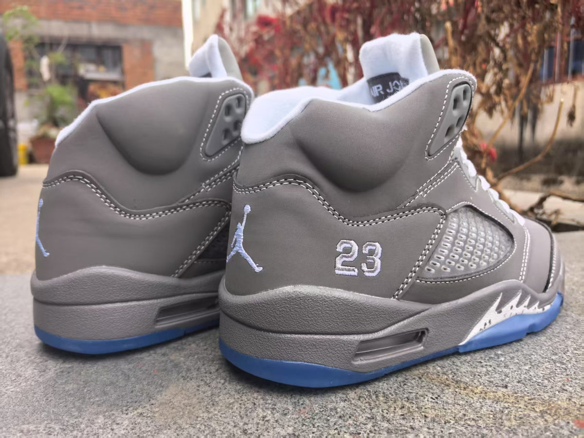 Air Jordan 5 Retro "Grey" Sneakers