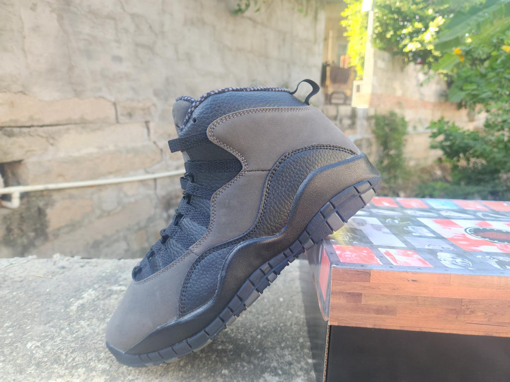Air Jordan 10 Retro "Shadow Grey Black" Sneakers