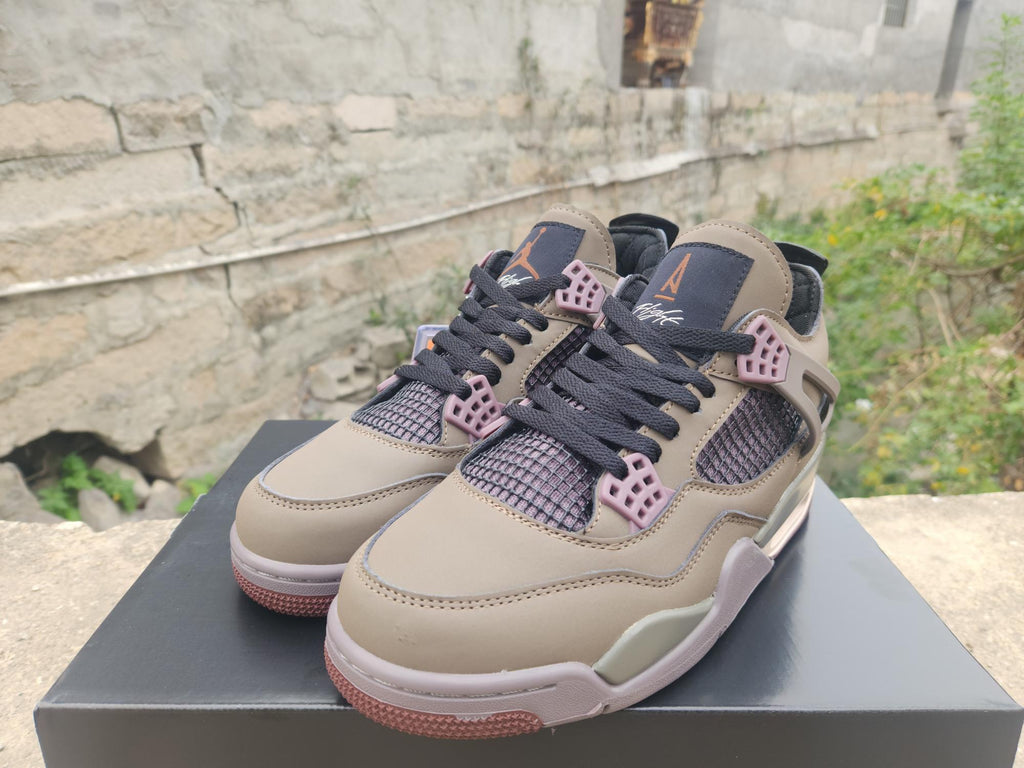 Air Jordan 4 Roasted Earth Sneakers - Coffee Brown
