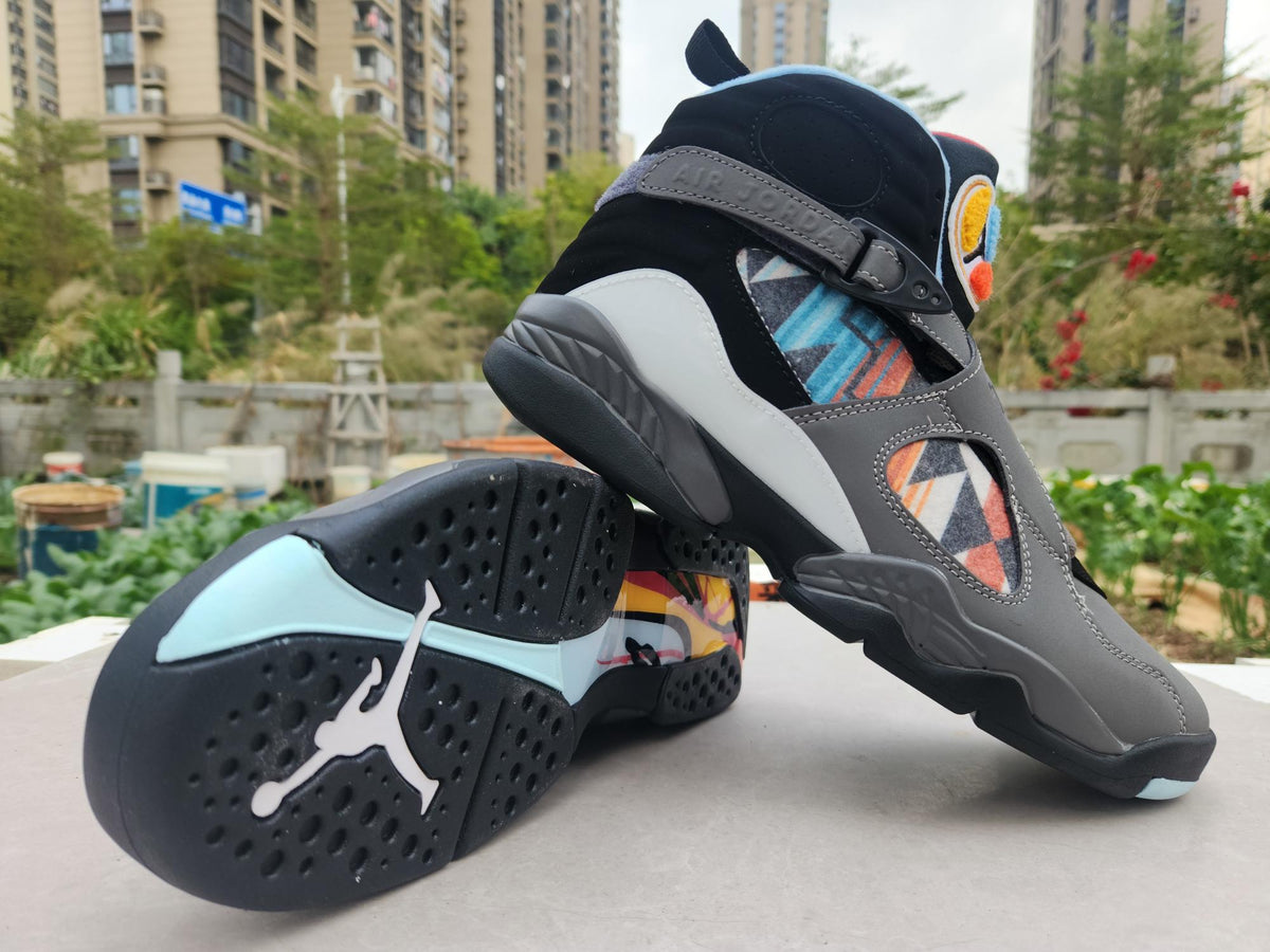 Air Jordan 8 "Grey Black Jade" Sneakers