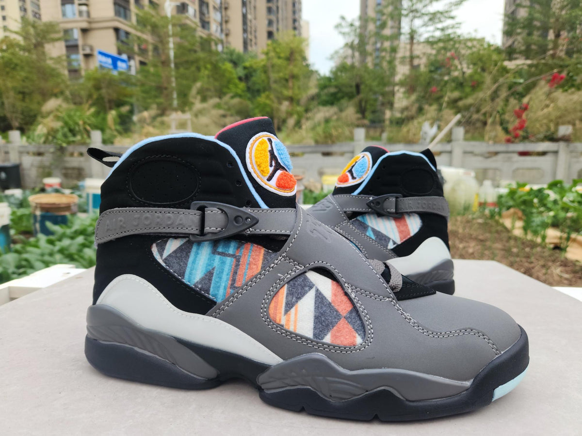 Air Jordan 8 "Grey Black Jade" Sneakers