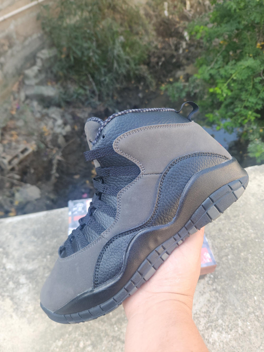 Air Jordan 10 Retro "Shadow Grey Black" Sneakers