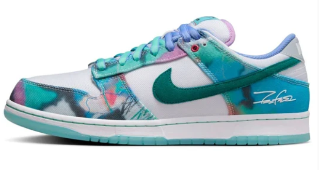 Nike SB Dunk Low Futura Laboratories – Bleached Aqua | HF6061-400