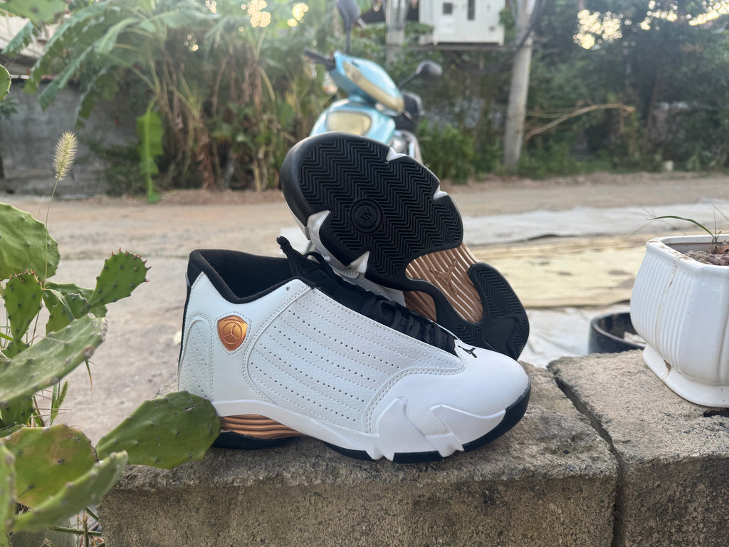 Air Jordan 14 Retro Golden Poise Sneakers - White/Gold