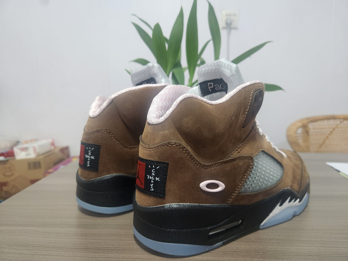 Air Jordan 5 Umber Depth Sneakers - Dark Brown