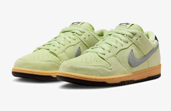 Nike SB Dunk Low Pro Sneakers – Light Liquid Lime