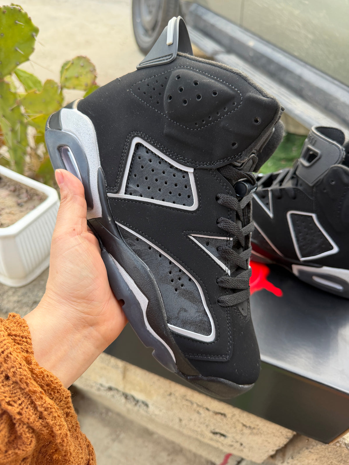 Air Jordan 6 Black/Silver Sneakers | Chrome Interval