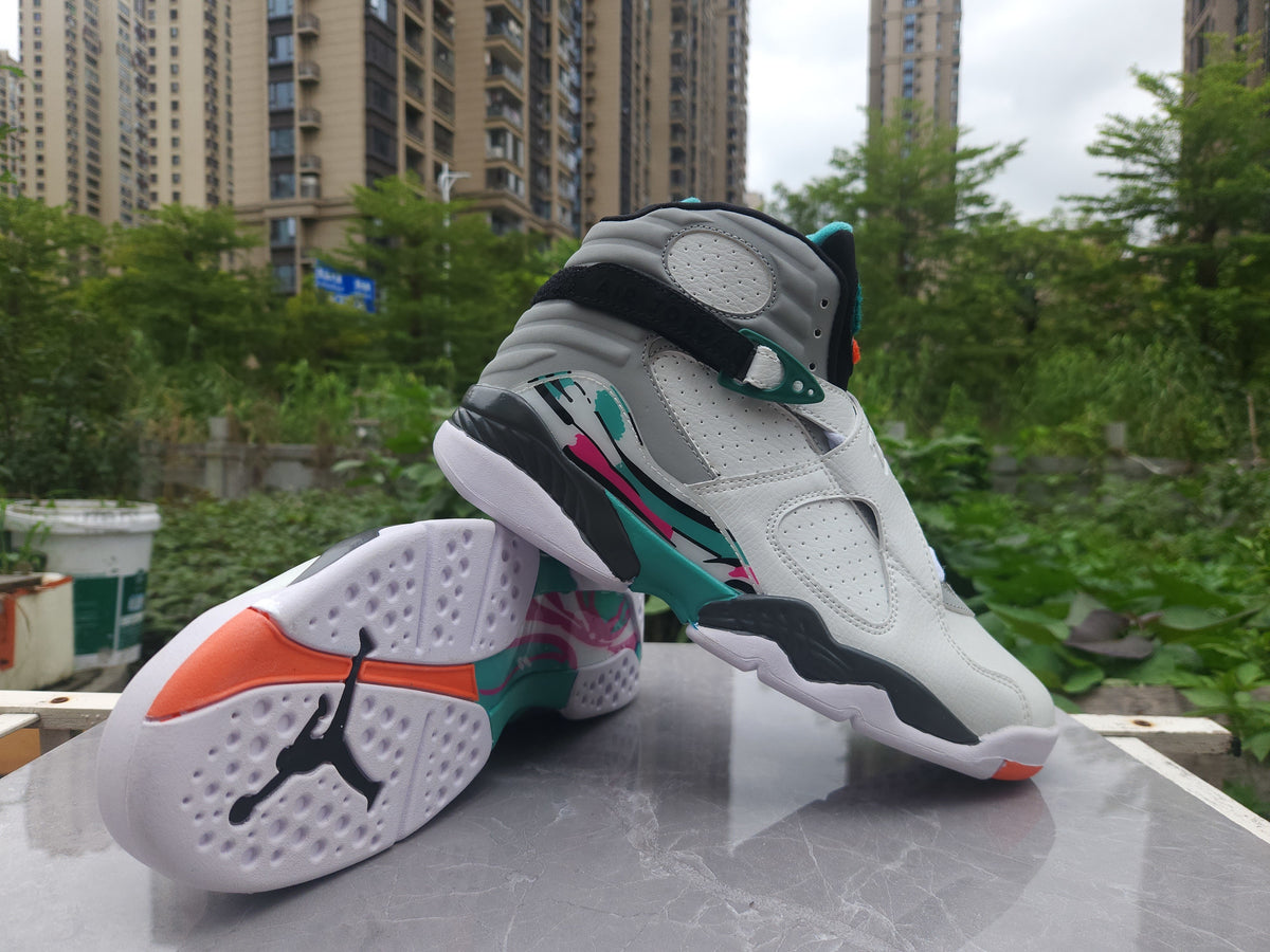 Air Jordan 8 Retro "White Grey Green" Sneakers