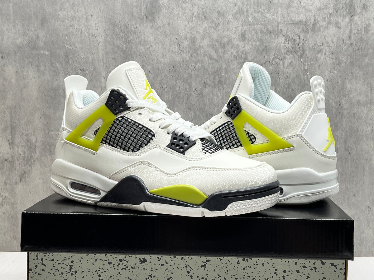 Air Jordan 4 Retro "New Colorway" Sneakers