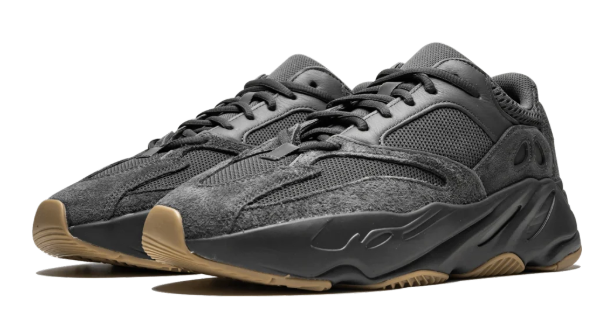 Yeezy Boost 700 Sneakers – Utility Black | FV5304