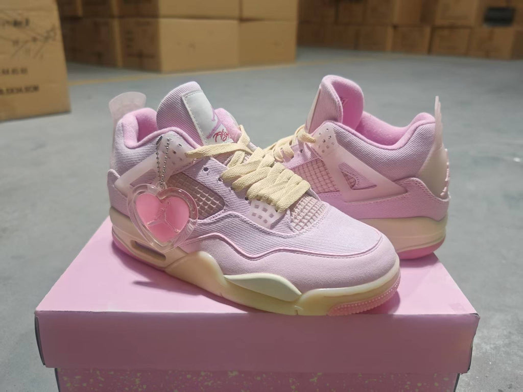 Air Jordan 4 Carmine - Rouge Rhapsody