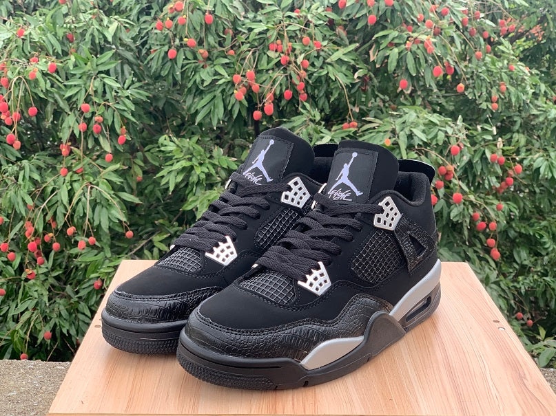 Air Jordan 4 Sneakers – Spotlight