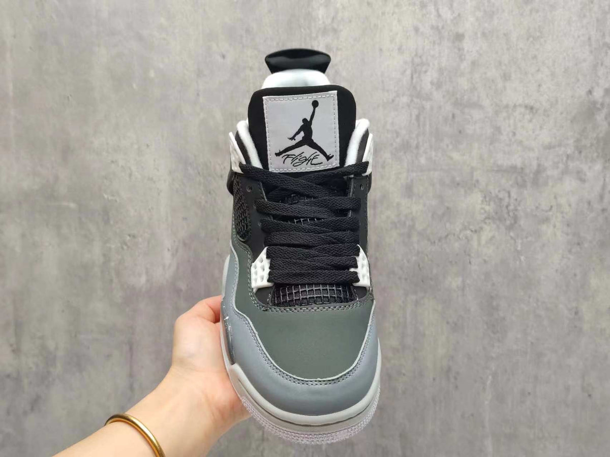 Air Jordan 4 Retro Fear – Nightfall Resolve