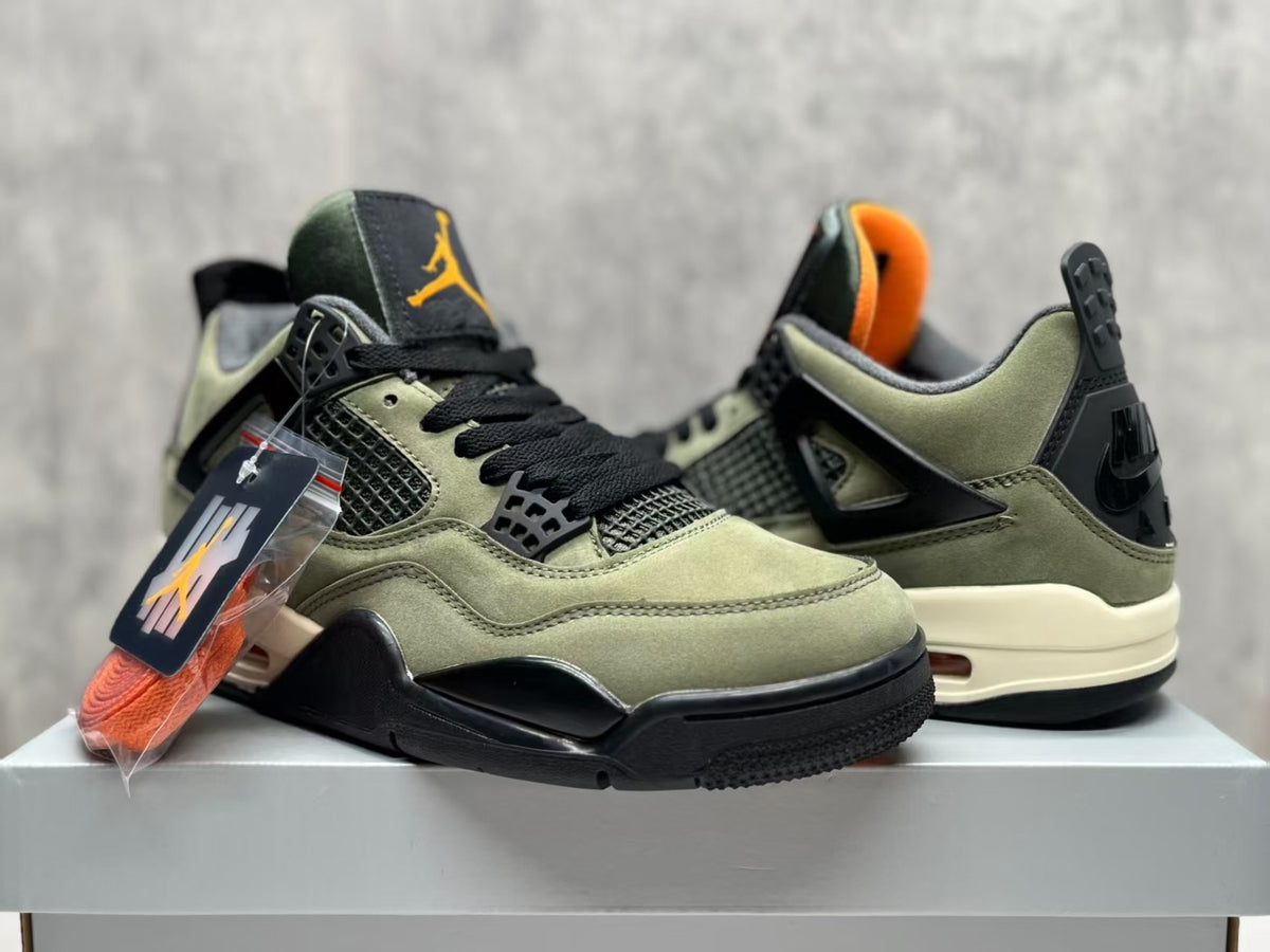Air Jordan 4 Retro "Silk Green" Sneakers